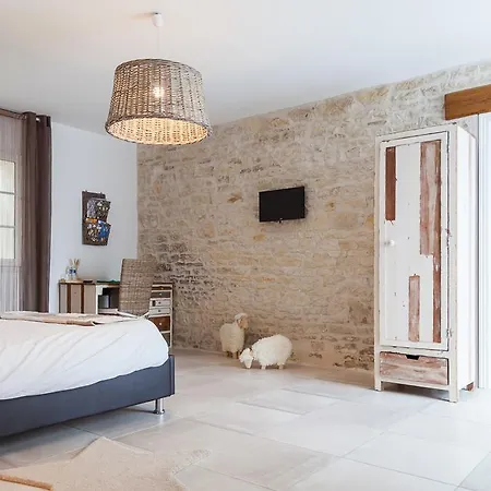 Le Soleil Et Les Etoiles Bed & Breakfast 4*