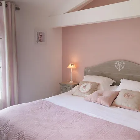 Bed & Breakfast Le Soleil Et Les Etoiles 4*