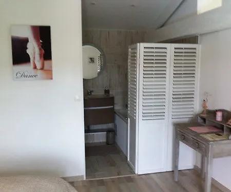 Le Soleil Et Les Etoiles Bed & Breakfast 4*